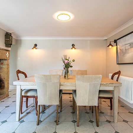 The Belle - A Lovingly Converted Grade II Listed Home From Home In Bakewell Kültér fotó