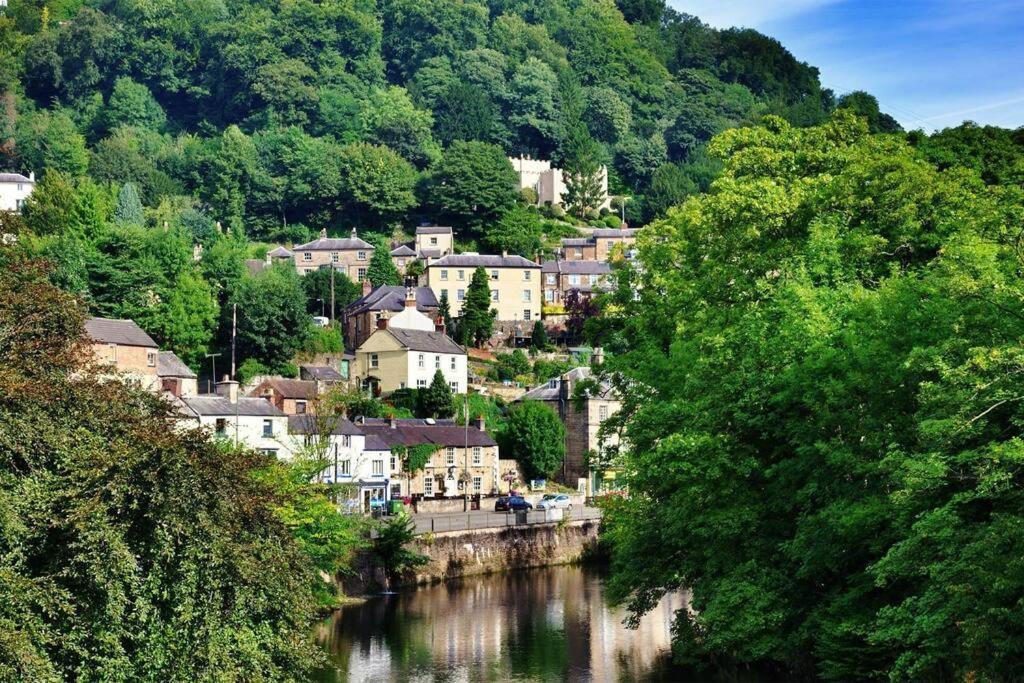 The Belle - A Lovingly Converted Grade II Listed Home From Home In Bakewell Kültér fotó