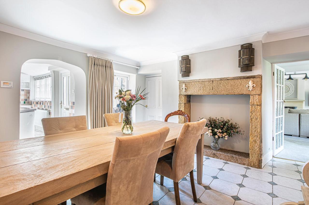 The Belle - A Lovingly Converted Grade II Listed Home From Home In Bakewell Kültér fotó