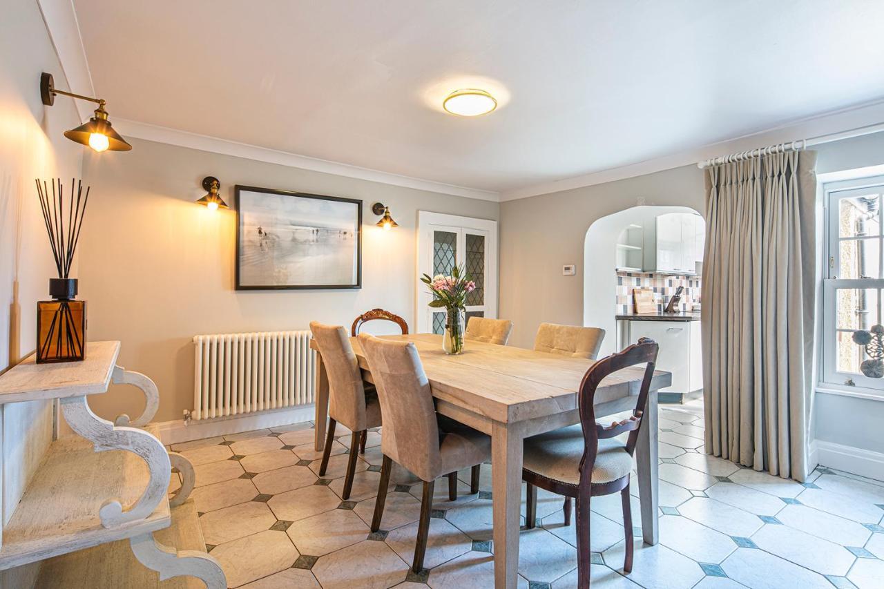 The Belle - A Lovingly Converted Grade II Listed Home From Home In Bakewell Kültér fotó