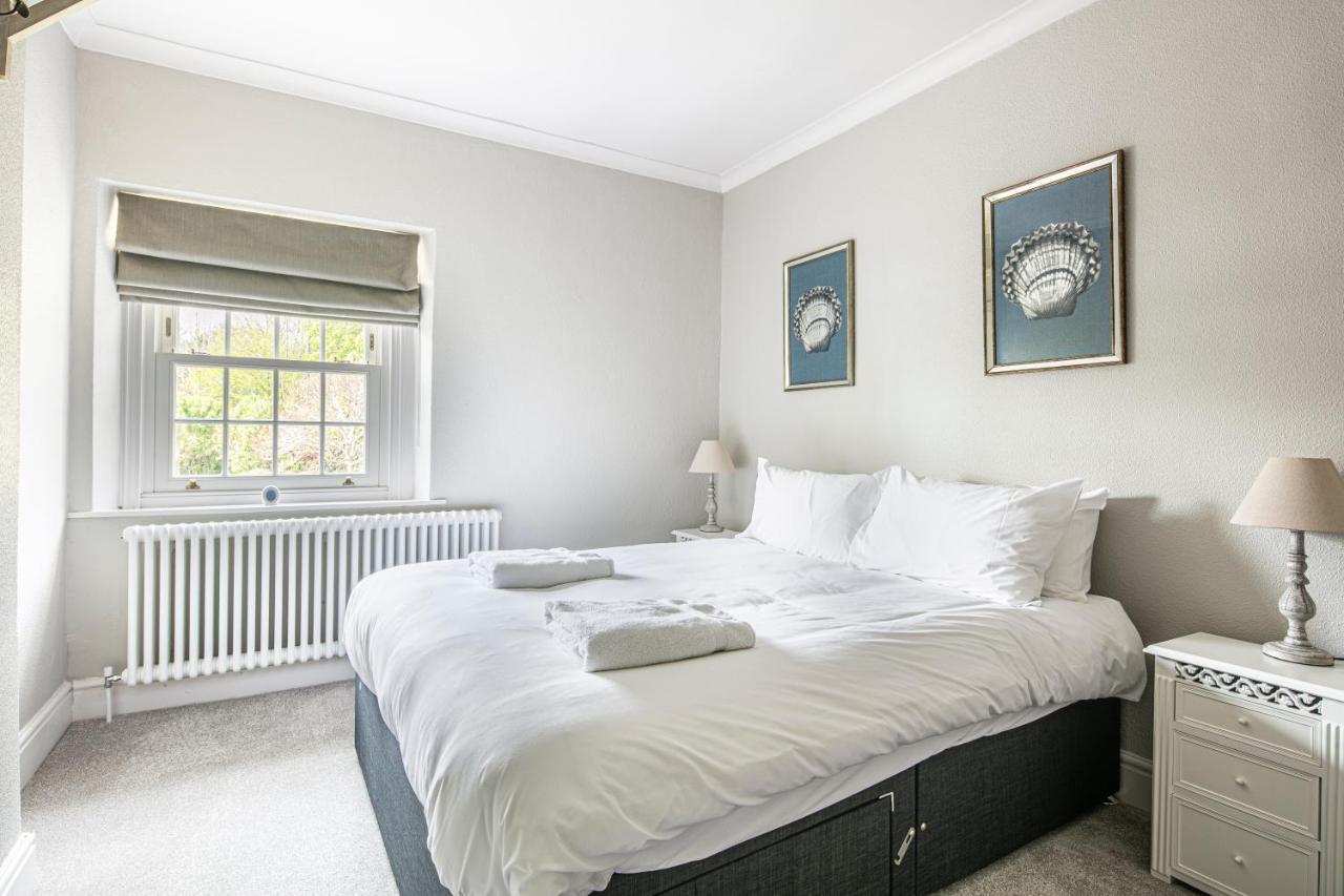 The Belle - A Lovingly Converted Grade II Listed Home From Home In Bakewell Kültér fotó